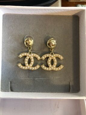 Gold Plated Stainless Steel Pearl-Embellished Drop Earrings